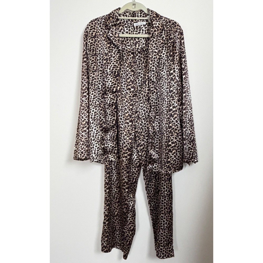 Valerie Stevens Pajama Set Womens‎ Brown Leopard Print 2pc Loungewear Medium